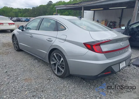2021 Hyundai Sonata Sel Plus z USA, uszkodzony, nr VIN 5NPEJ4J28MH108241